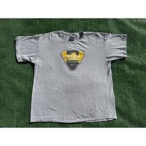 Vintage Men's Nike T-Shirt Large Men's Grey Nike Shirt L